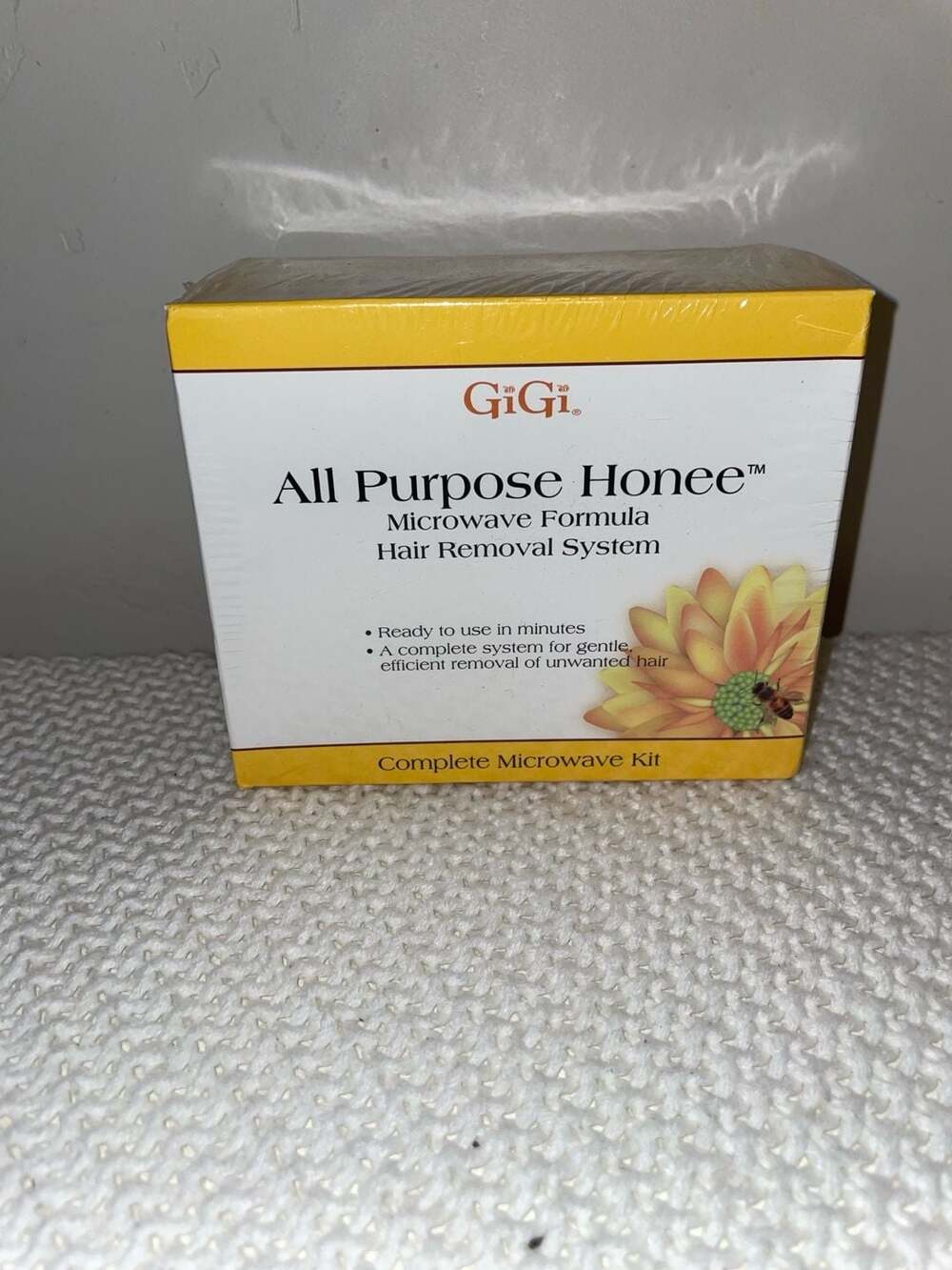 GiGi All Purpose Honee Microwave Formula Hair Removal System